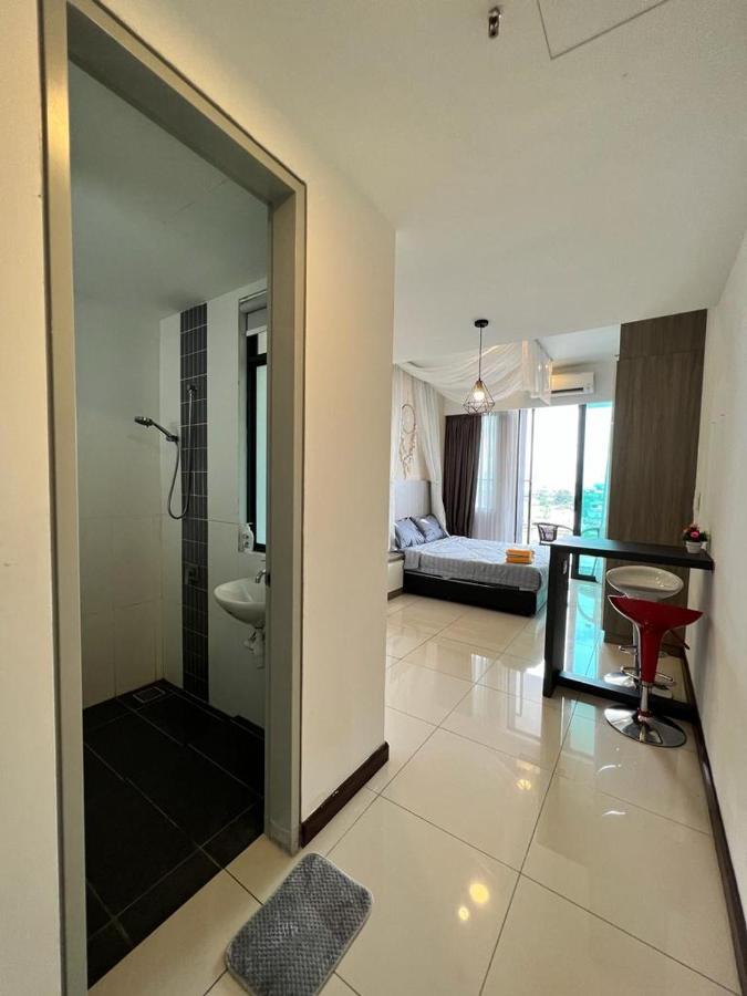 Private Condo Port Dickson Waterfront Exterior photo
