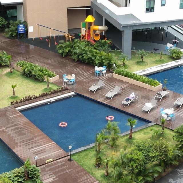 Private Condo Port Dickson Waterfront Exterior photo